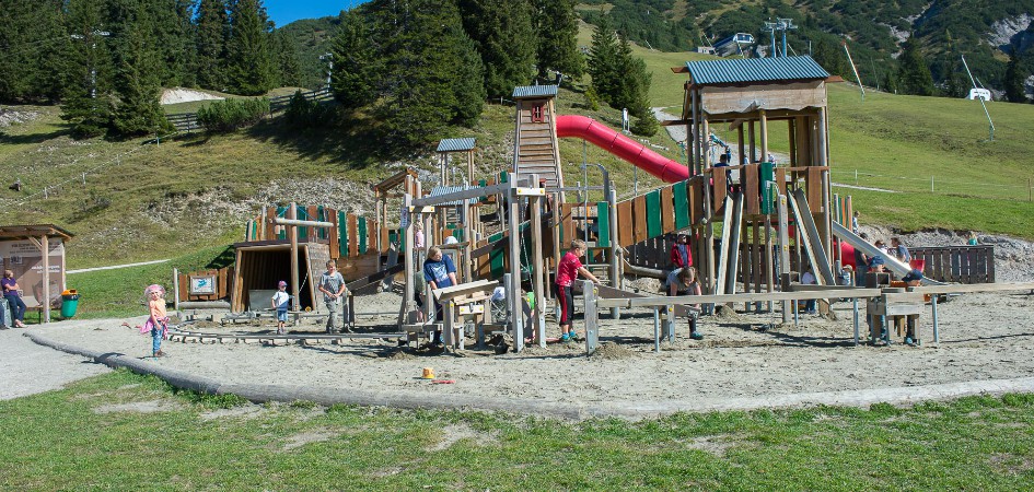 rossh-spielplatz_002